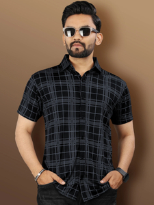 VeBNoR Men Printed Casual Black Shirt